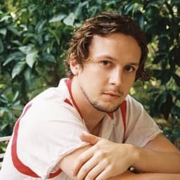 Logan Miller