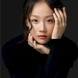 Xinyi Zhang