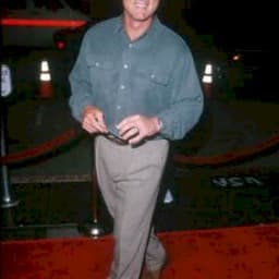 Joe Regalbuto