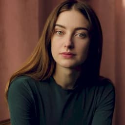 Antonia Clarke