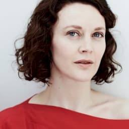Simone Kirby
