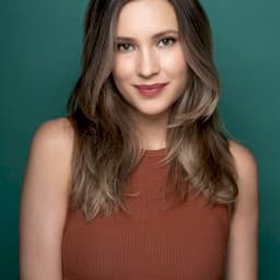 Alexia Fast