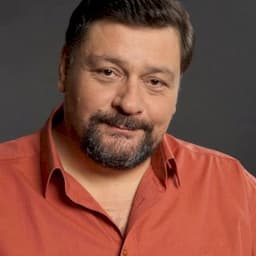 Dmitriy Nazarov