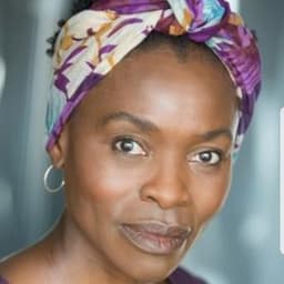 Rakie Ayola