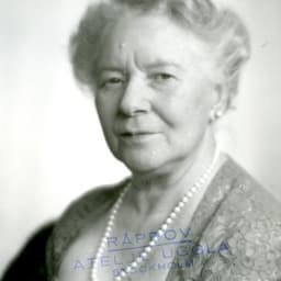 Elsa Ebbesen