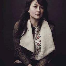 Lily Gladstone