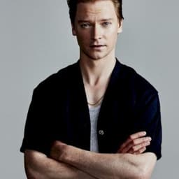 Calum Worthy