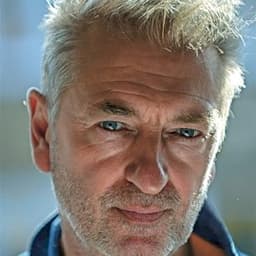 Pete Lee-Wilson