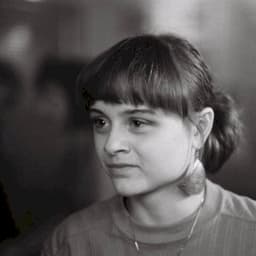 Lena Urzendowsky