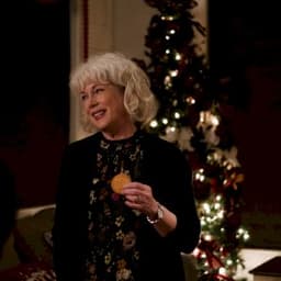 Julia Duffy