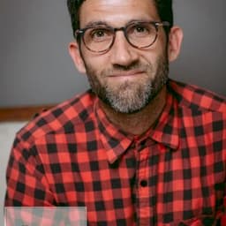 Steve Annan
