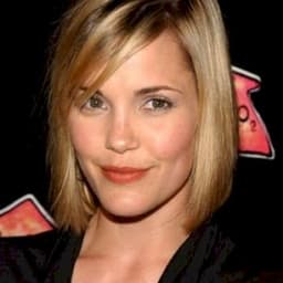 Leslie Bibb