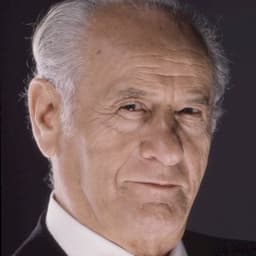 Eli Wallach