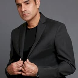 Azad Khan