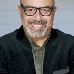 Herbert Siguenza