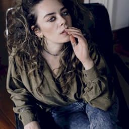 Demet Evgar