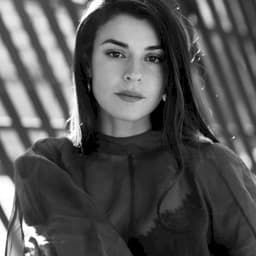 Sara Garcia