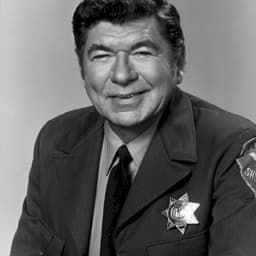 Claude Akins