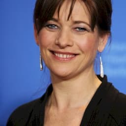 Kerry Fox