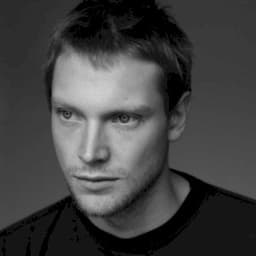 Simon Woods