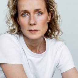 Lucy Taylor