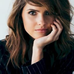 Shelley Hennig