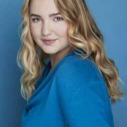 Ava Telek