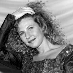Solveig Dommartin