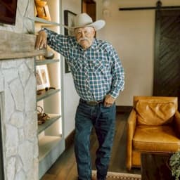 Barry Corbin