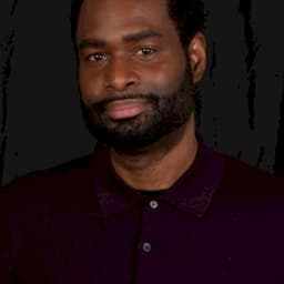 Ako Mitchell