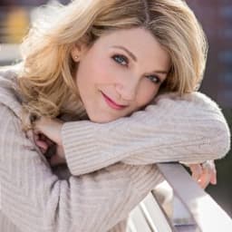 Victoria Clark