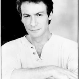 Robin Sachs