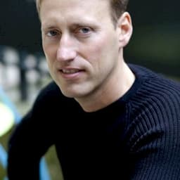 Jan Oliver Schroeder