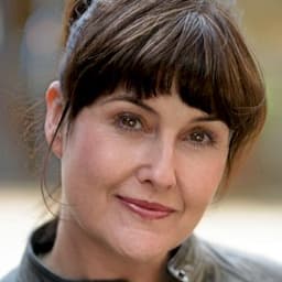 Elizabeth Carling