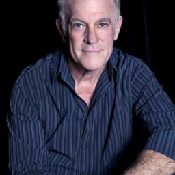 Bruce McKinnon