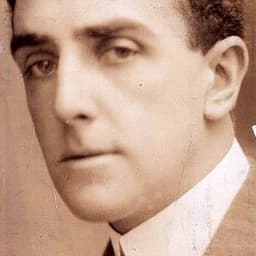 Walter Hampden
