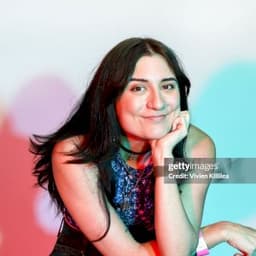Anna Brisbin