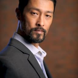 Johnny Tri Nguyen