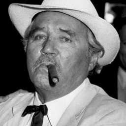 Howard Duff
