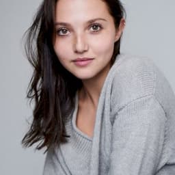 Mia McKenna-Bruce