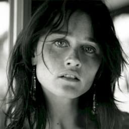 Robin Tunney