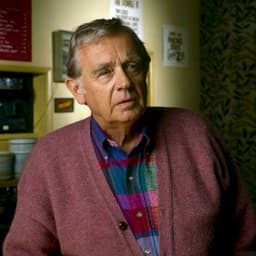 Warren Frost