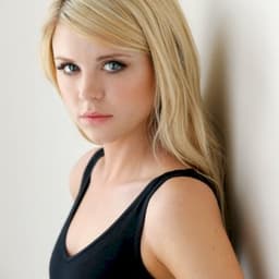 Bailey De Young