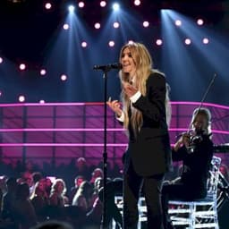 Julia Michaels