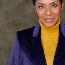 Shelley Robertson