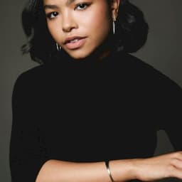 Navia Robinson