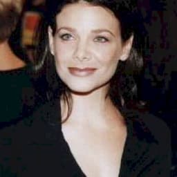 Meredith Salenger