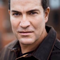 Jeremy Holm