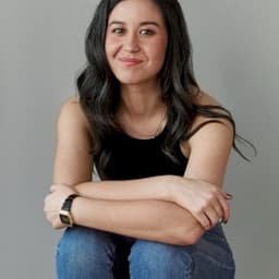 Nina Oyama