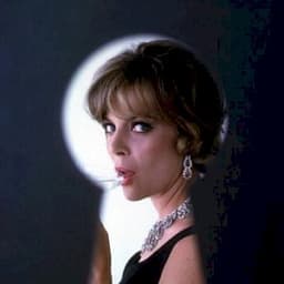 Barbara Bain
